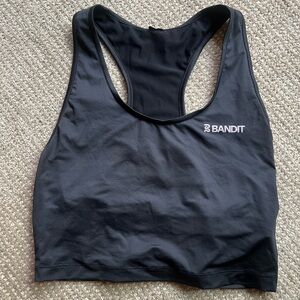 Bandit AIRWARE™ CROP SINGLET W/ BUILT IN BRA - BLACK Medium